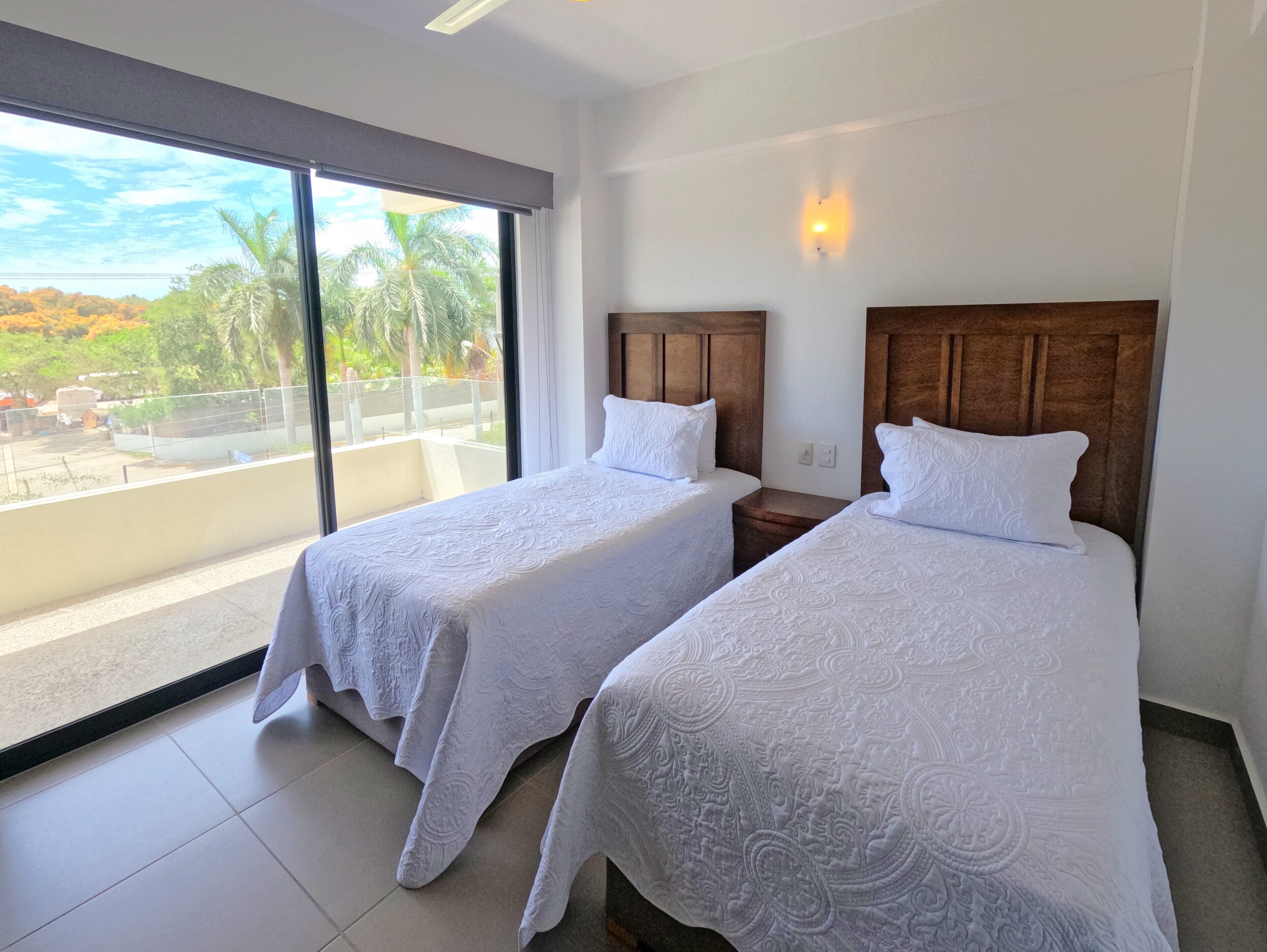 Nuevo Vallarta apt, pool, grill, 6 people