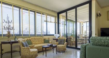 GuestHost - Grazia Attic Apartment with terrace