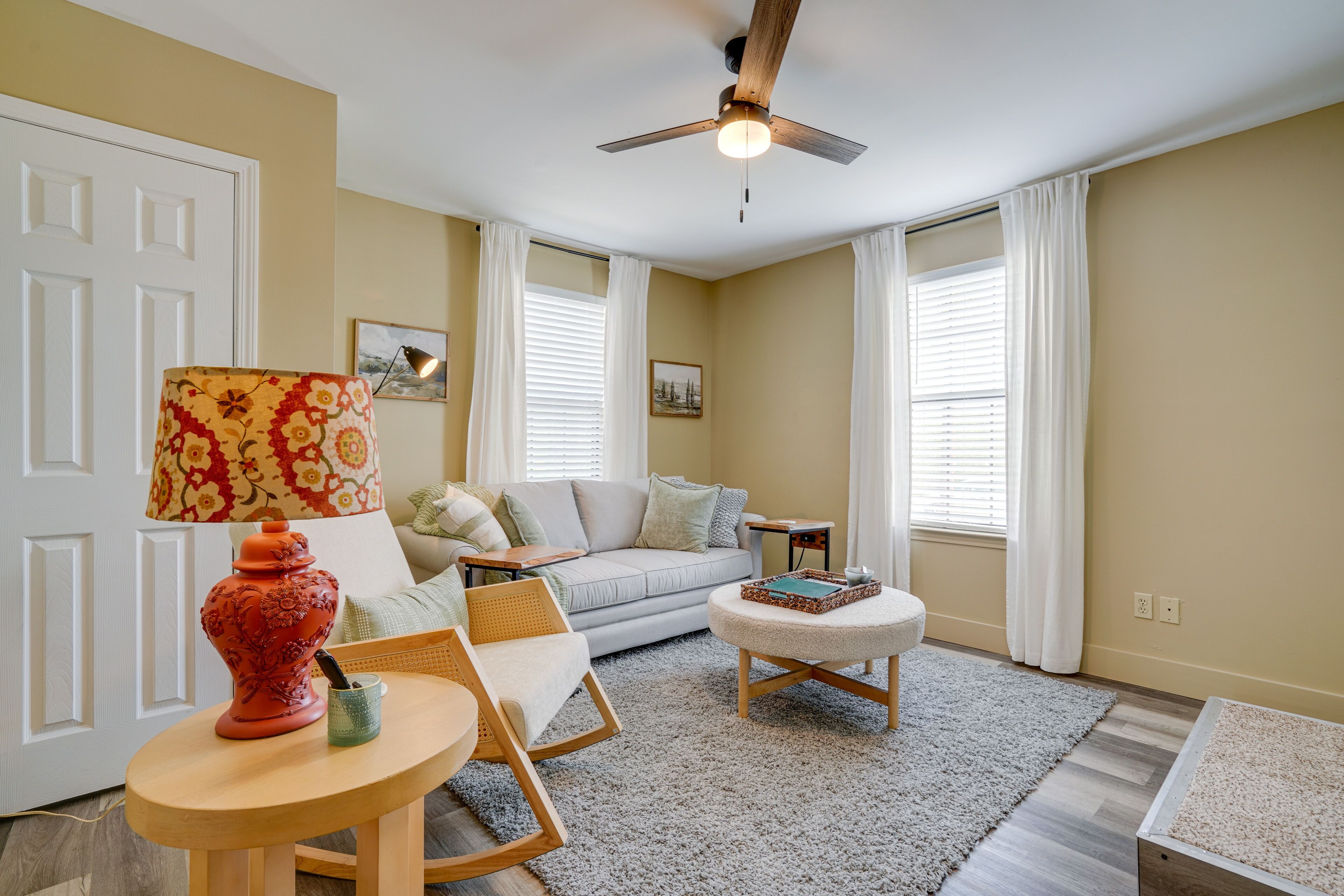 Kerrville Vacation Rental Across From River Trail!