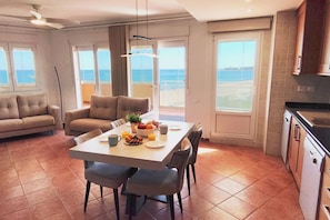 Dining - Apartament Catamaran II by DENIA COSTA (Dénia)
