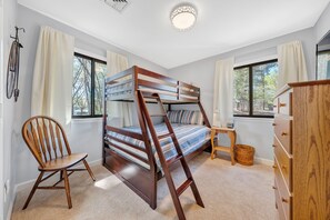 3 Schlafzimmer, kostenloses WLAN, Bettwäsche