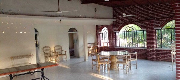 Dining - Complete house with two floors (Colonia Cayaco)