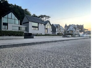 Exterior - Exceptional house on the beach (Saint Cast le Guildo)