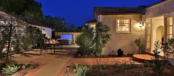 Coral Cottage- Just minutes away from Butterfly Beach & Montecito's Lower Village!