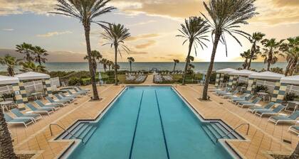 Cinnamon Beach House 6BR-6Ba PrivatePool Hot Tub Steps to the Beach Sleeps 18