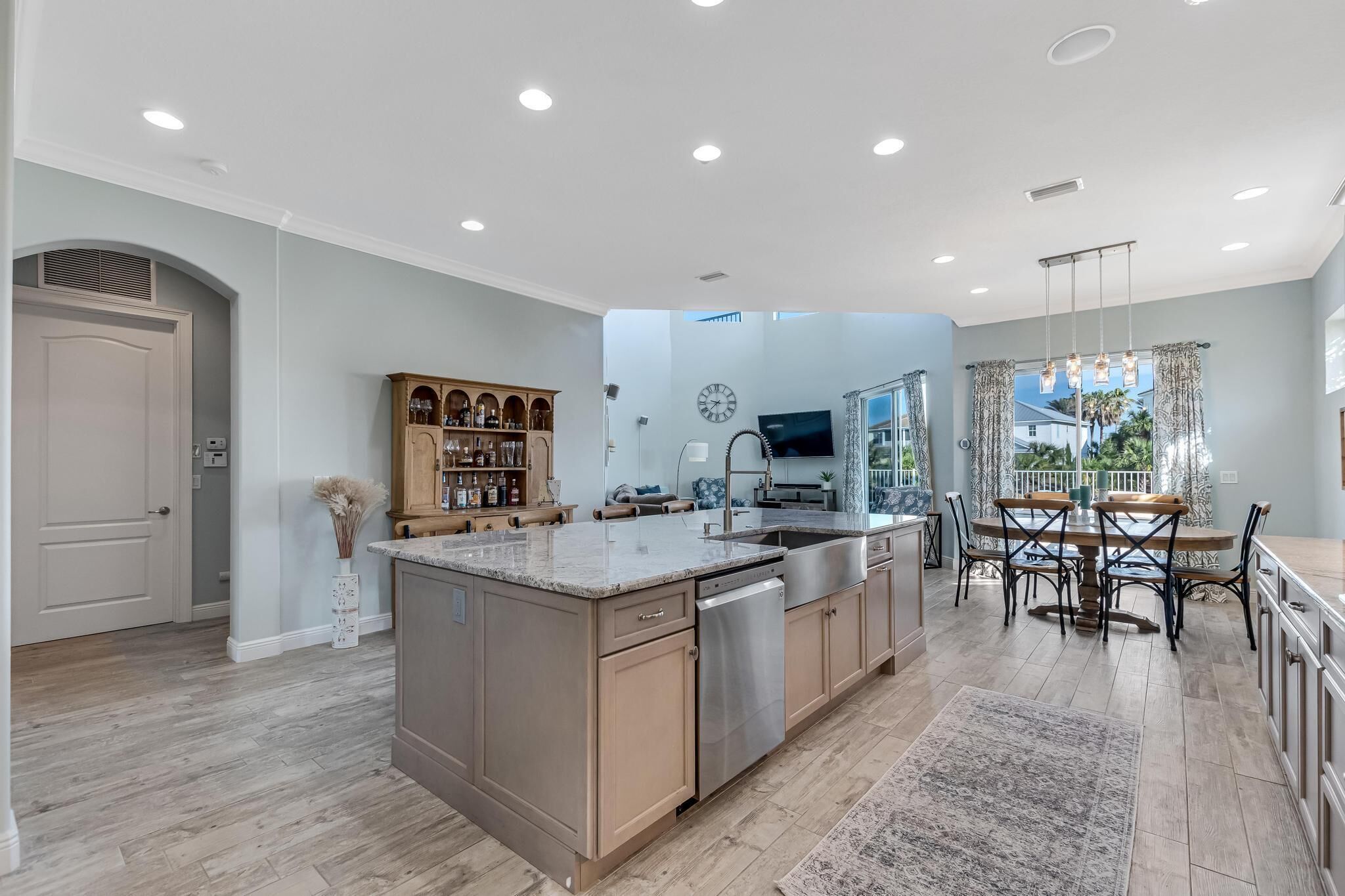 Blue Lotus at Cinnamon Beach 6BR  Pool Hot Tub Steps to the Beach Sleeps 16