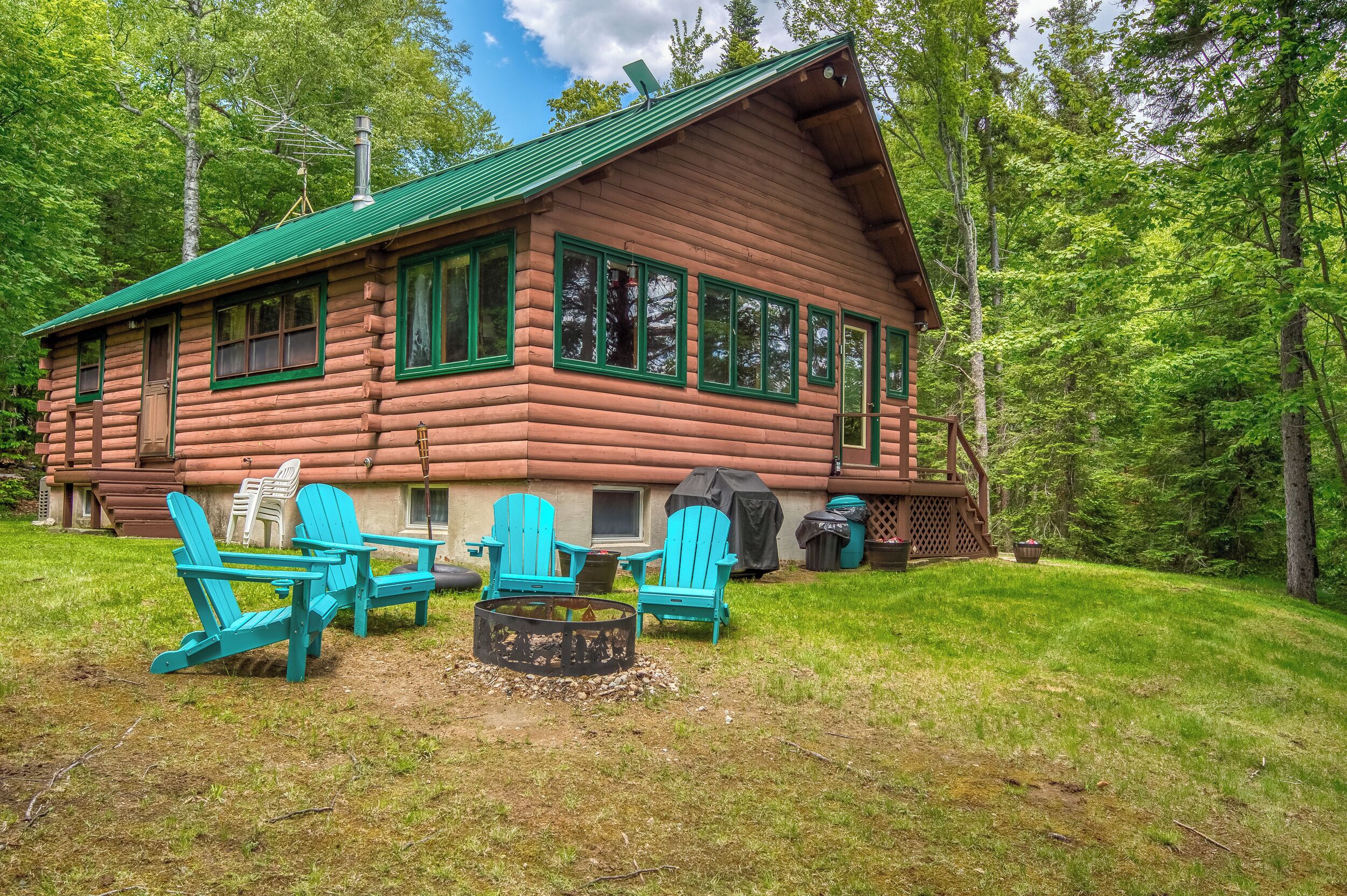 Pebble Cove - private lakefront on Mooselookmeguntic Lake