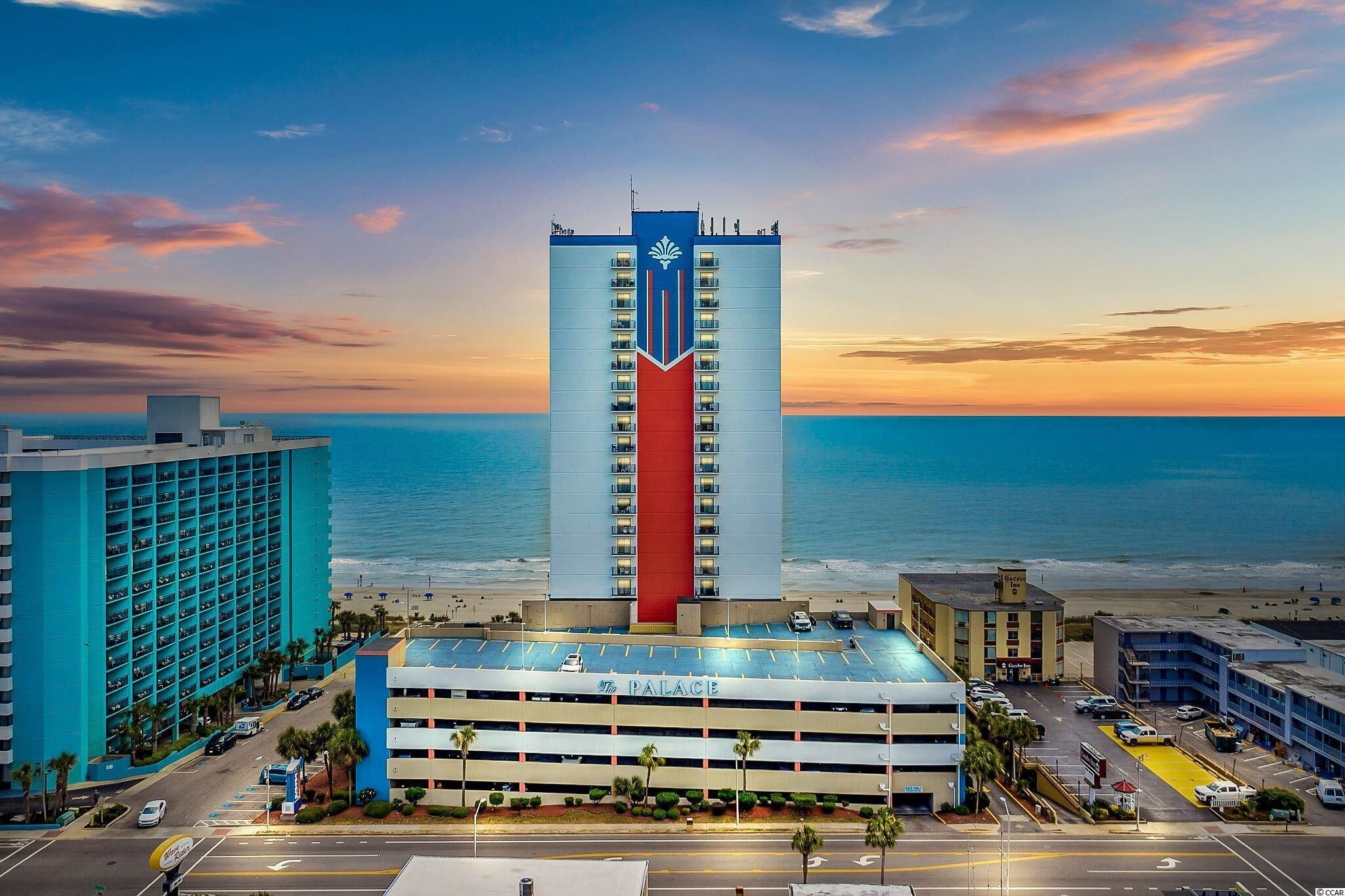 Oceanfront Sun Suite in the heart of Myrtle Beach