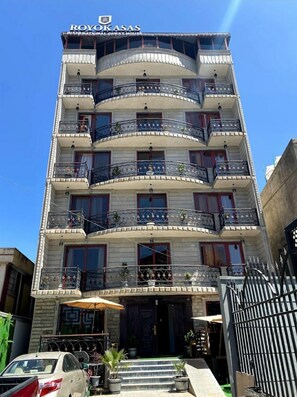 Majoituspaikan julkisivu