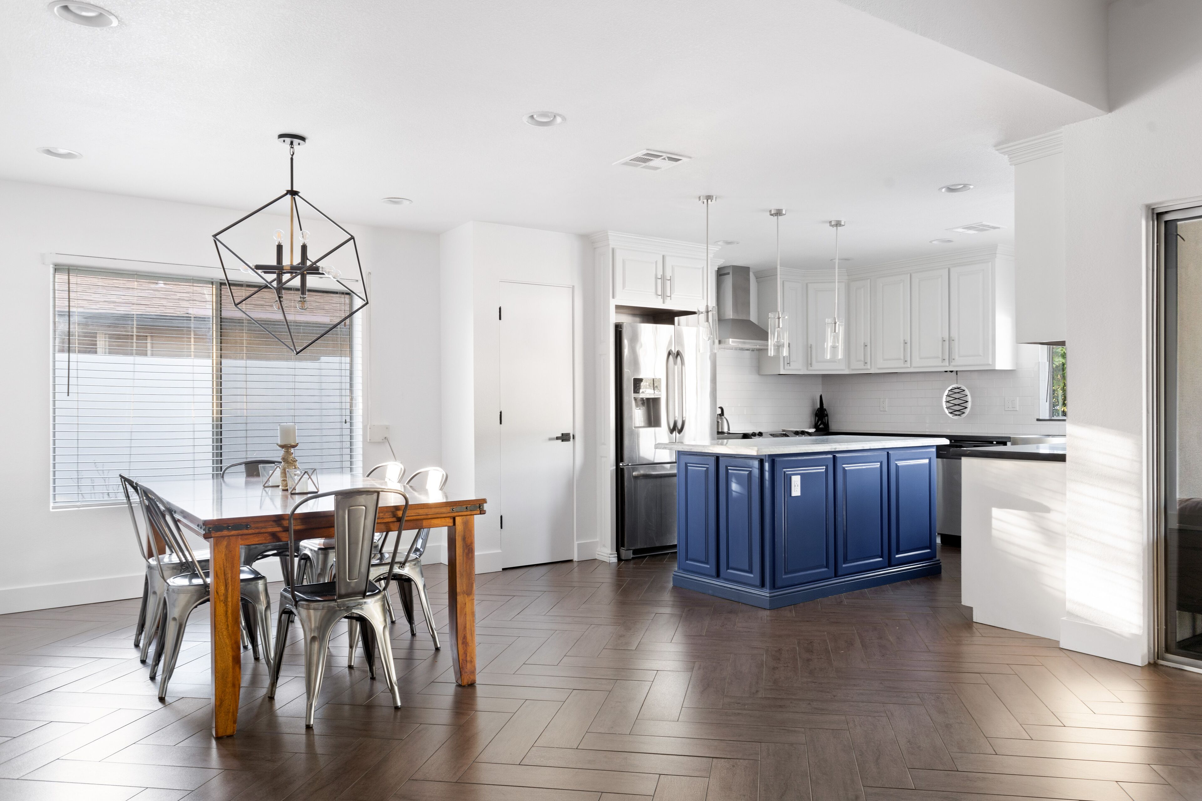 Fascinating- Fire pit, Putting Green, Bocce Ball Court, BBQ! *Turquoise Land*