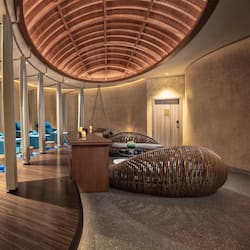 Espace de soins pour les couples, sauna, bain à remous, hammam
