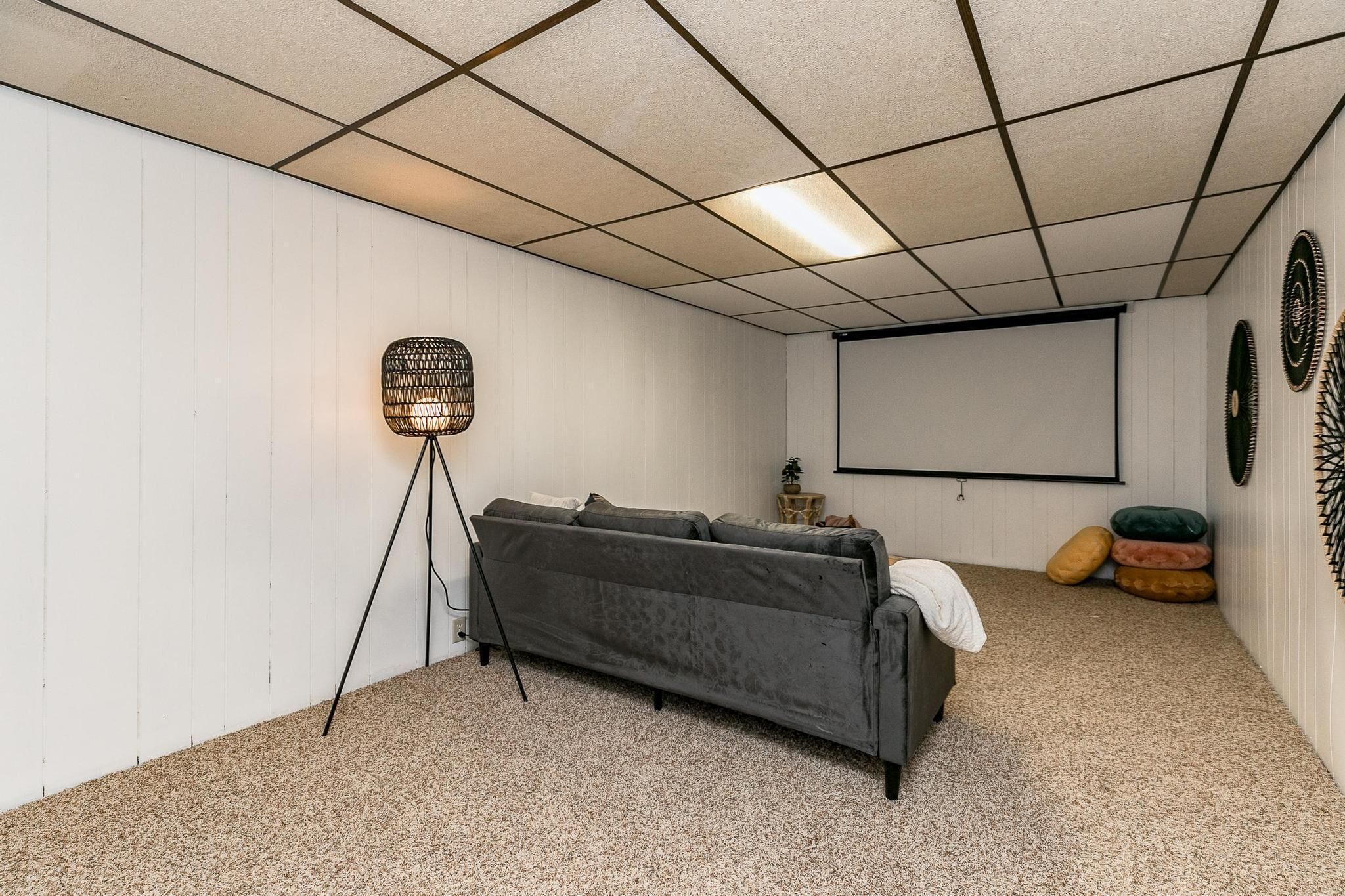 Large House Downtown Mt Vernon, Dog Friendly 