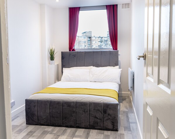 2 bedrooms, Internet, bed sheets