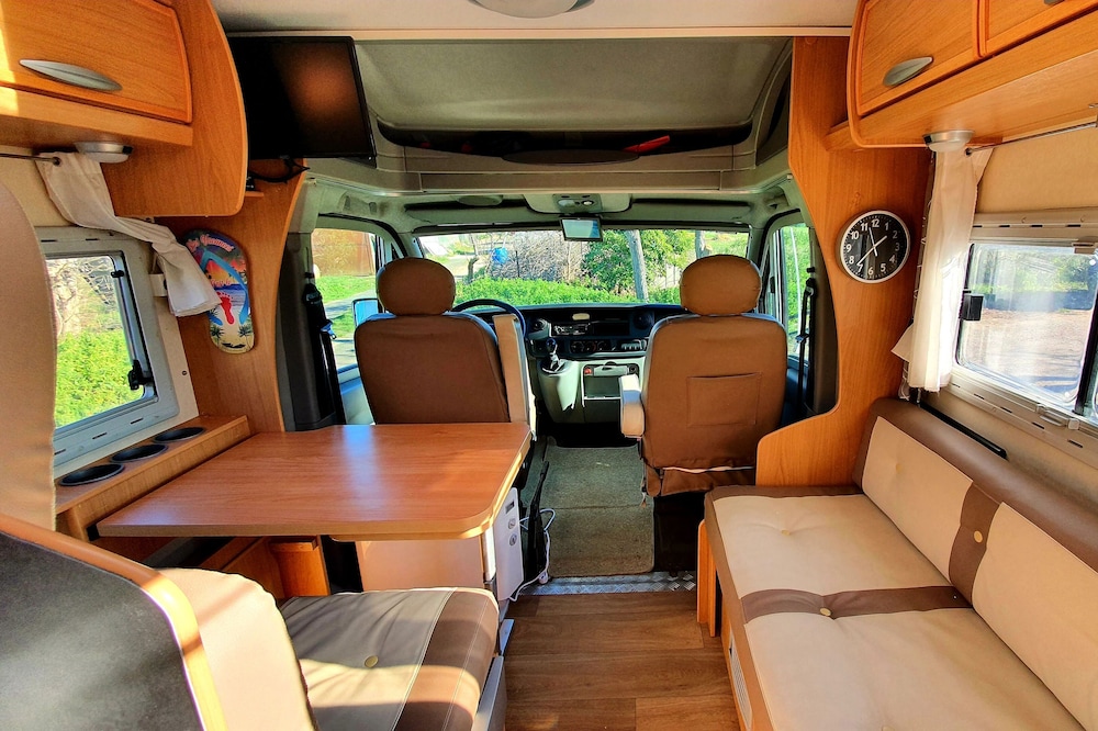 Nuit Insolite Dans un Camping-car