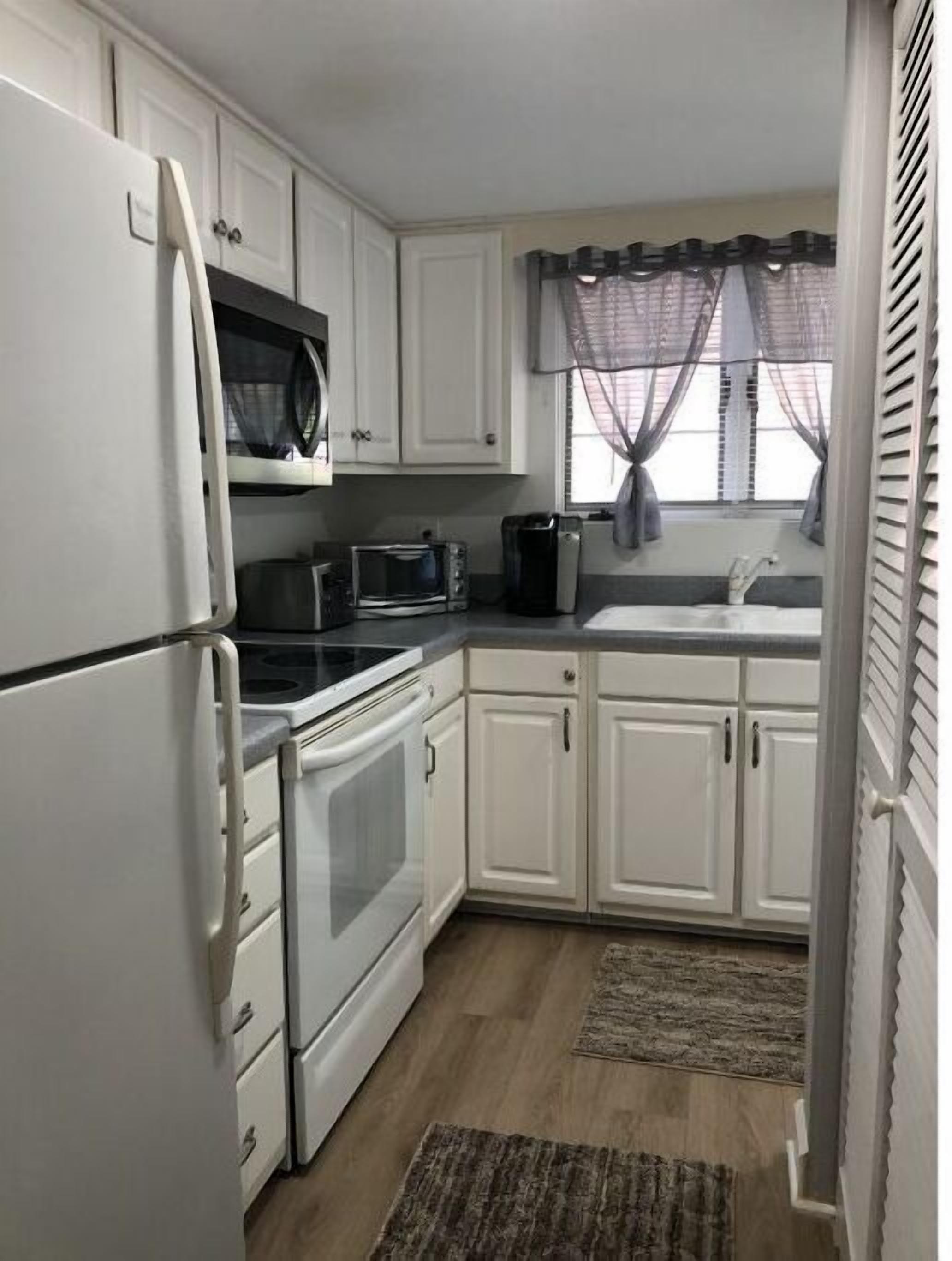 Beautiful Entire Beach Townhouse 5% Off 7Nights