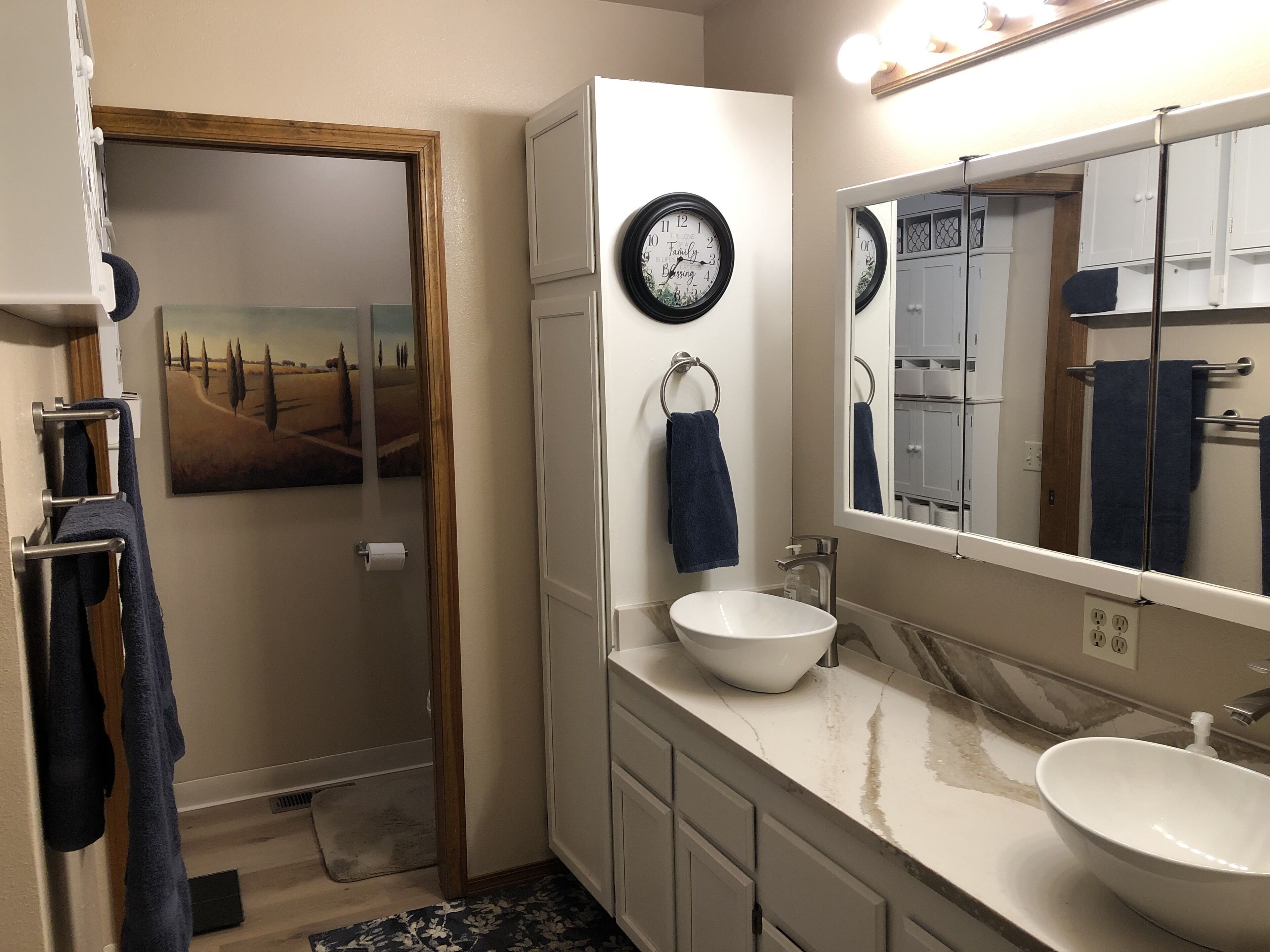 Sweet Dreams for 10 at Happy's House