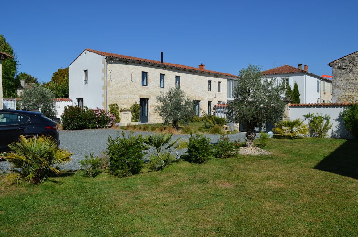 Magnifique Batisse Xviii