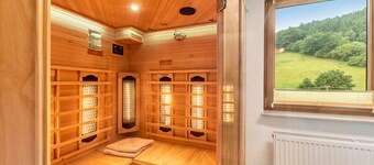Holiday Apartment "Helmenhube 2" with Sauna, Community Garden and Wi-Fi