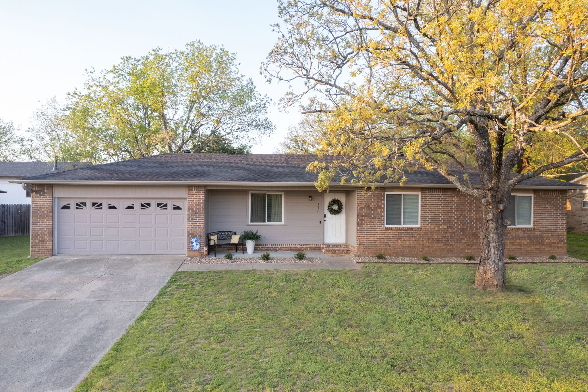 Convenient 3 bedroom home in Alma