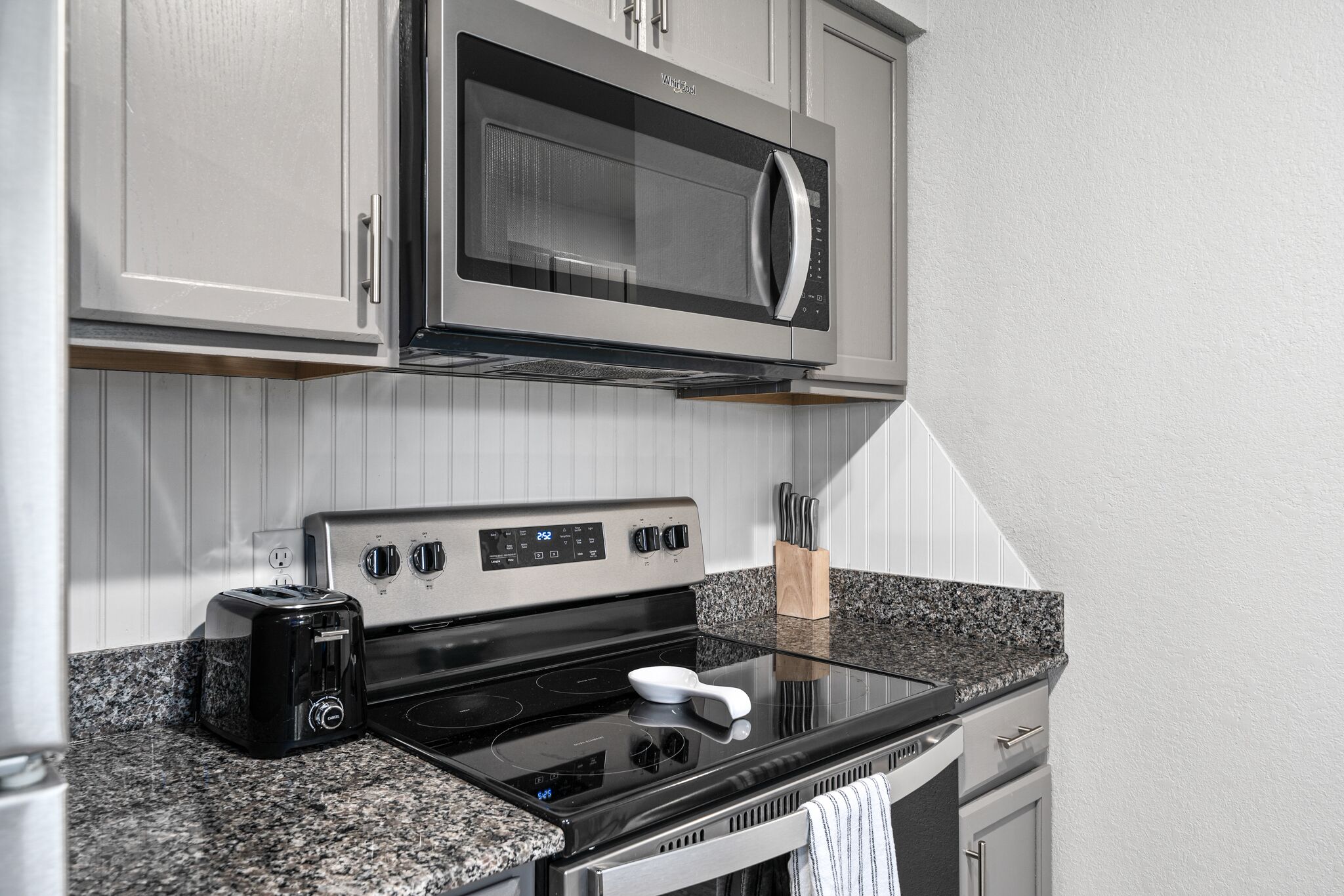 Convenient 3 bedroom home in Alma