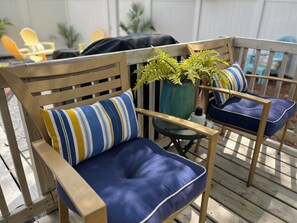 Terrace/patio - ~Gem on G St~2BR~Downtown Pensacola~Furbabies~Walk to Restaurants & Supposey~ (Pensacola)