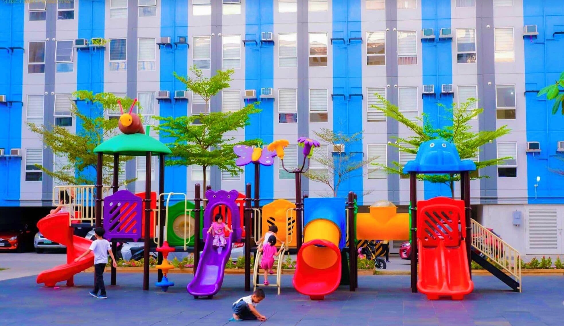 Children's play area - outdoor