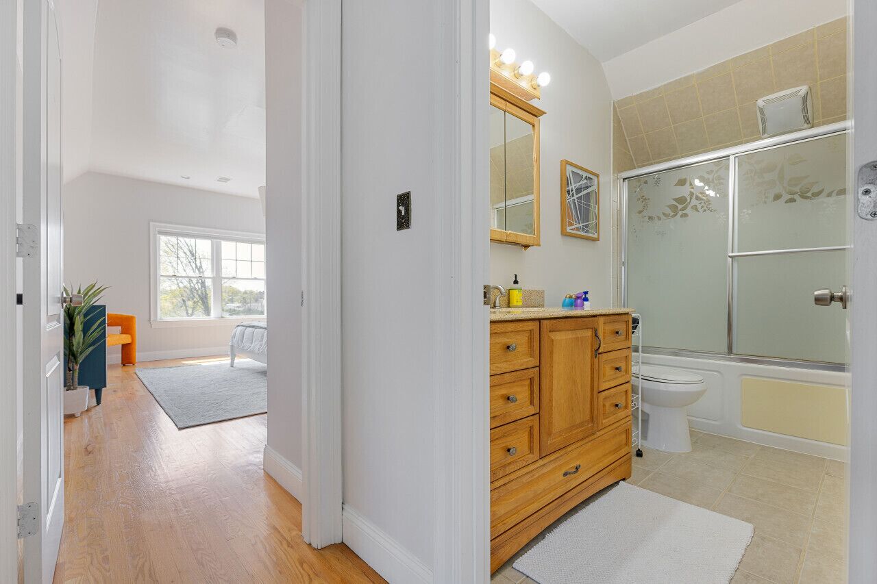 Amazing family and group-friendly accommodation #TheBackDorch