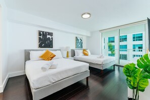 2 bedrooms, desk, iron/ironing board, WiFi