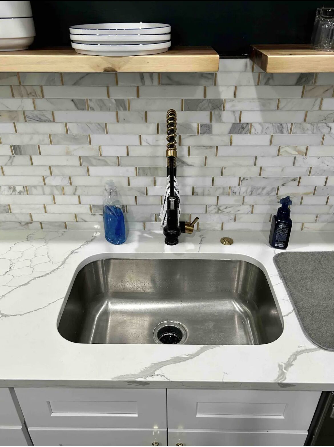 A Glamorous Gem just 13mins from downtown/9mins from Zoo!