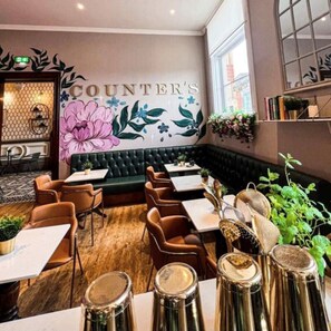 Cafe - The Parrs Bank Hotel  (Warrington)