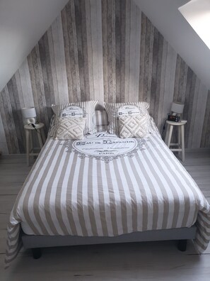 4 Schlafzimmer, Bügeleisen/Bügelbrett, Reisekinderbett, kostenloses WLAN