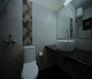 淋浴设施、大花洒淋浴喷头