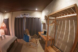 Basic-Doppelzimmer | Hochwertige Bettwaren, individuell eingerichtet