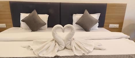 Premium Double Room | Free WiFi, bed sheets