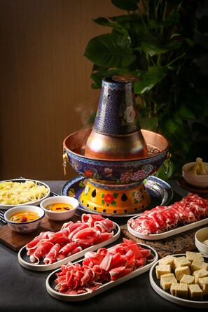 Outdoor dining - base-Wangfujing Serviced Apartment (Beijing)