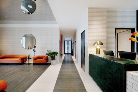 Reception. base-Wangfujing Serviced Apartment