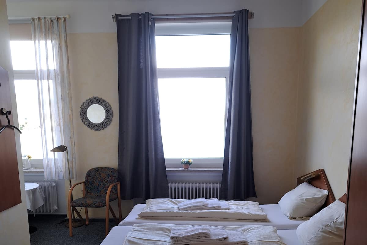 Classic-Doppelzimmer | Reisekinderbett, kostenloses WLAN