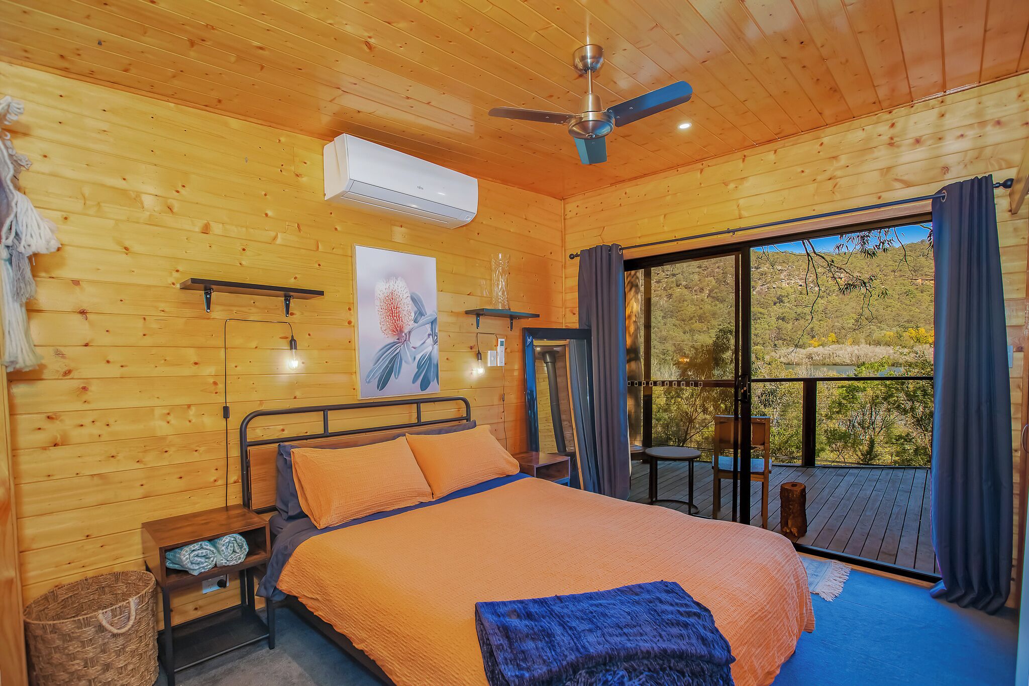 The Treehouse Gunderman with river views