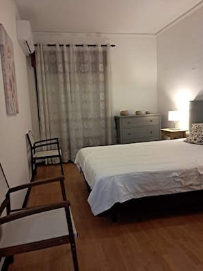 2 Schlafzimmer, Bügeleisen/Bügelbrett, kostenloses WLAN, Bettwäsche