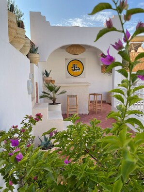 Exterior detail - Riad Dar Bibas - just a 10-minute walk from Jema el Fna square (Marrakech)