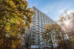 Exterior - Charming Studio in Warsaw Center with Air Conditioning by Noclegi Renters (Warszawa)