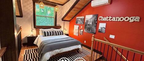 1 sovrum, skrivbord, resesäng och gratis wi-fi