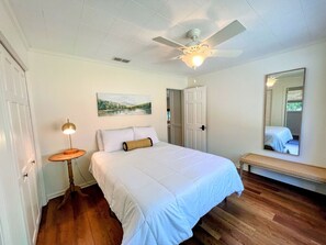 1 chambre, fer et planche à repasser, Wi-Fi gratuit, draps fournis