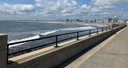 Hampton Beach Studio Sleeps 4!