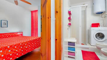 1 bedroom, desk, iron/ironing board, bed sheets