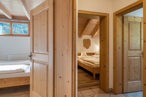 2 habitaciones, tabla de planchar con plancha y wifi gratis