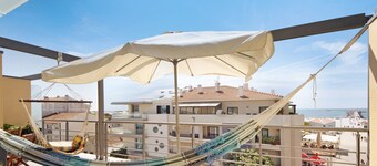 Apartment 'Cantinho Da Praia Da Barra' with Sea View, Shared Pool and Wi-Fi