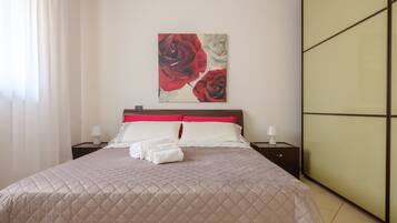 1 camera, ferro/asse da stiro, Wi-Fi gratuito, lenzuola