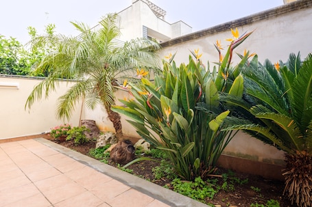 Property grounds. Apartment 'Appartamento Leo' with Private Terrace, Private Garden and Wi-Fi