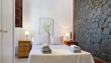 3 habitaciones, tabla de planchar con plancha y wifi gratis
